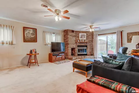 36 Providence Ln, Springfield, IL 62711 photo 24