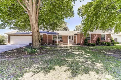 2217 W Iles Ave, Springfield, IL 62704 photo 1