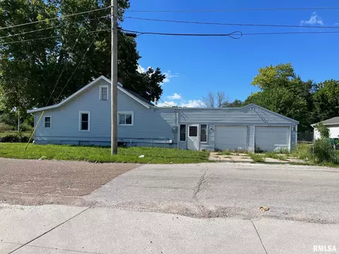 3056 S 11th St, Springfield, IL 62703 photo 12