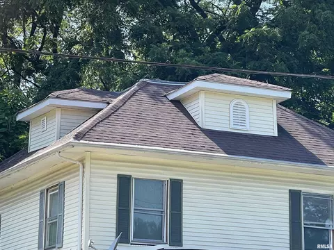 1213 S 14th St, Springfield, IL 62703 photo 9