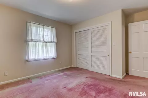 96 Oakmont Dr, Springfield, IL 62704 photo 27