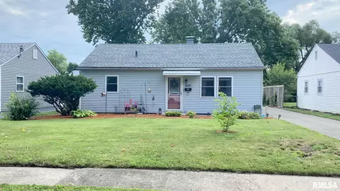 1640 N 20th St, Springfield, IL 62702 photo 2