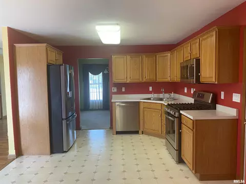 5412 Bunting Rd, Springfield, IL 62711 photo 2