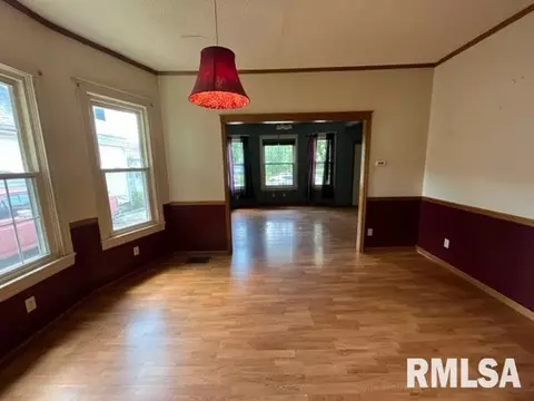415 W Vine St, Springfield, IL 62704 photo 9