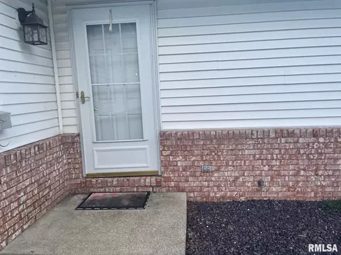 1804 Wren Dr, Springfield, IL 62703 photo 2