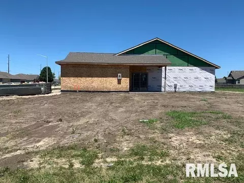 2924 Cronin Dr, Springfield, IL 62711 photo 2
