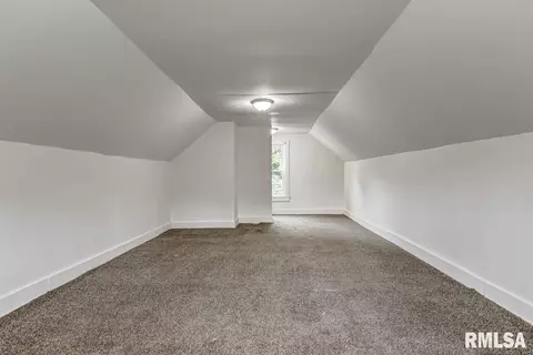 1126 S Walnut St, Springfield, IL 62704 photo 26