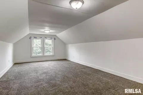 1126 S Walnut St, Springfield, IL 62704 photo 27