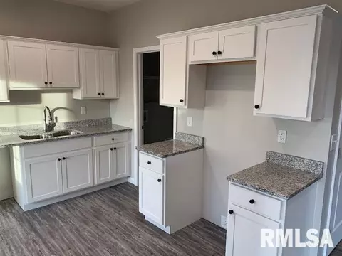 2926 Cronin Dr, Springfield, IL 62711 photo 8