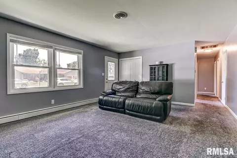 3031 Rita Ave, Springfield, IL 62703 photo 6