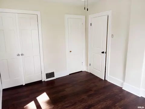 1612 Converse Ave, Springfield, IL 62702 photo 11