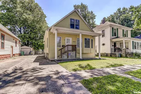 1832 S 2nd St, Springfield, IL 62704 photo 1