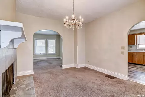 1832 S 2nd St, Springfield, IL 62704 photo 13