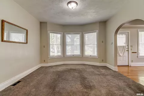 1832 S 2nd St, Springfield, IL 62704 photo 7