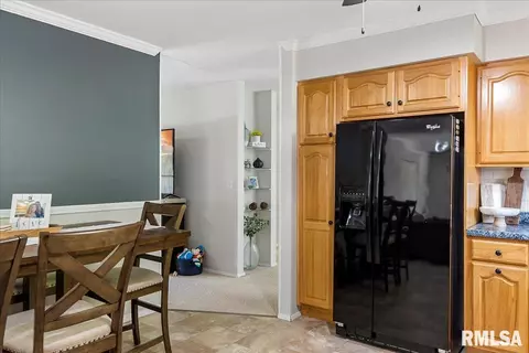 18 Red Oak Ln, Springfield, IL 62712 photo 14