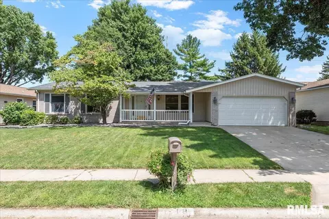 18 Red Oak Ln, Springfield, IL 62712 photo 1