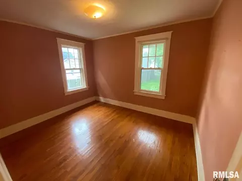 2121 S 6th St, Springfield, IL 62703 photo 21