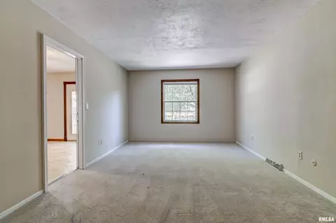 3812 Thrush Ln, Springfield, IL 62707 photo 24