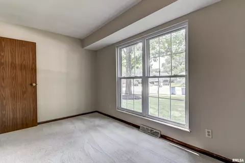 3812 Thrush Ln, Springfield, IL 62707 photo 21