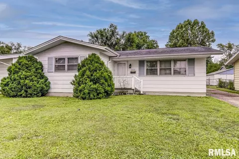 2272 Ramsey Ave, Springfield, IL 62702 photo 2