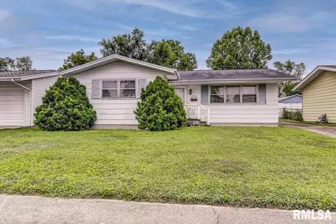 2272 Ramsey Ave, Springfield, IL 62702 photo 3