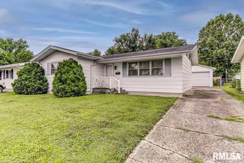 2272 Ramsey Ave, Springfield, IL 62702 photo 1