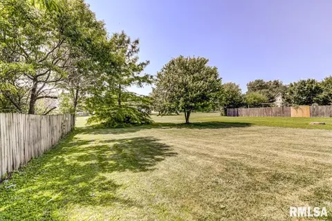 417 N 13th St, Springfield, IL 62702 photo 24
