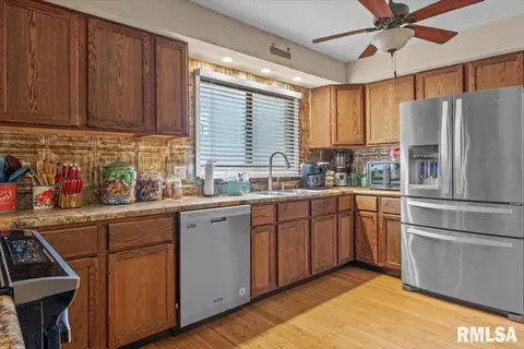 316 S 14th St, Springfield, IL 62703 photo 8