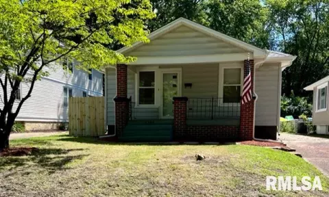 2308 Yale Blvd, Springfield, IL 62703 photo 2