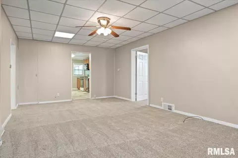 2137 N 16th St, Springfield, IL 62702 photo 5