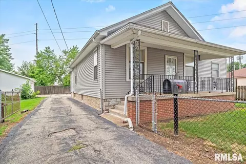 2137 N 16th St, Springfield, IL 62702 photo 4