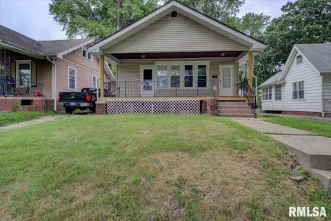 2237 Yale Blvd, Springfield, IL 62703 photo 2