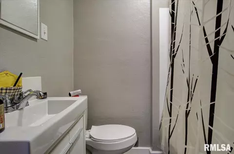 2237 Yale Blvd, Springfield, IL 62703 photo 10