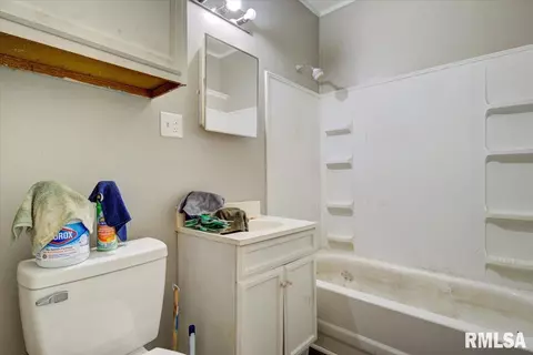 2237 Yale Blvd, Springfield, IL 62703 photo 16