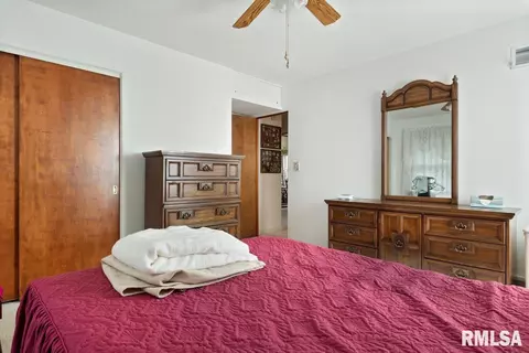 1906 E Hood St, Springfield, IL 62703 photo 14