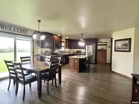 9517 Columbus Rd, Fowler, IL 62338 photo 4