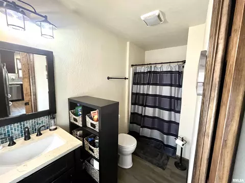 9517 Columbus Rd, Fowler, IL 62338 photo 5