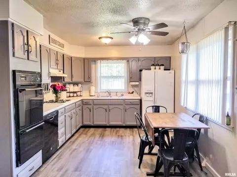 3112 Winch Rd, Springfield, IL 62707 photo 9