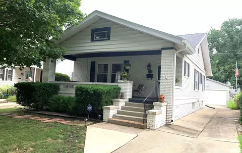 2048 S State St, Springfield, IL 62704 photo 1
