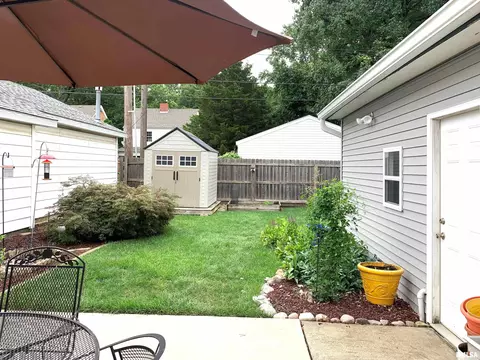 2048 S State St, Springfield, IL 62704 photo 6