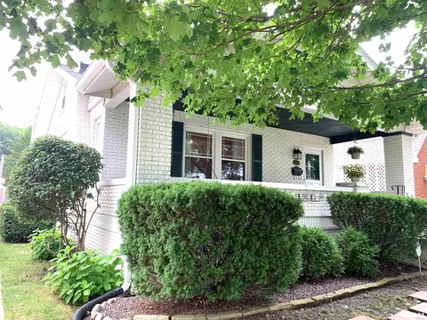 2048 S State St, Springfield, IL 62704 photo 4