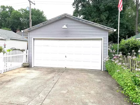 2048 S State St, Springfield, IL 62704 photo 8
