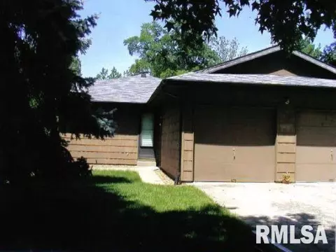 125 N Douglas Ave, Springfield, IL 62702 photo 1
