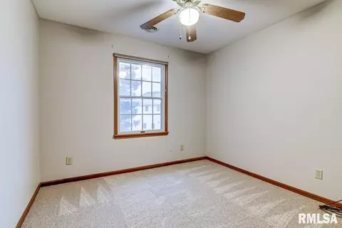 3109 Kensington Dr, Springfield, IL 62702 photo 36