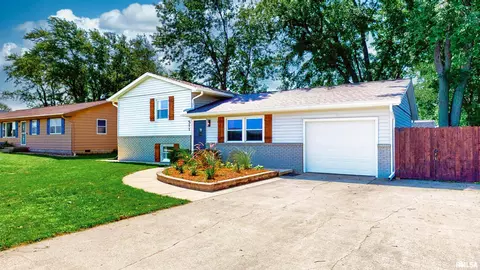 511 County Rd, Mclean, IL 61754 photo 2
