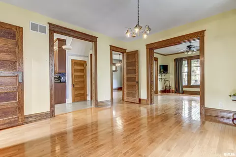 1409 Whittier Ave, Springfield, IL 62704 photo 30