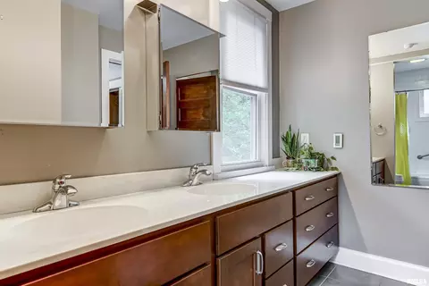 1409 Whittier Ave, Springfield, IL 62704 photo 7
