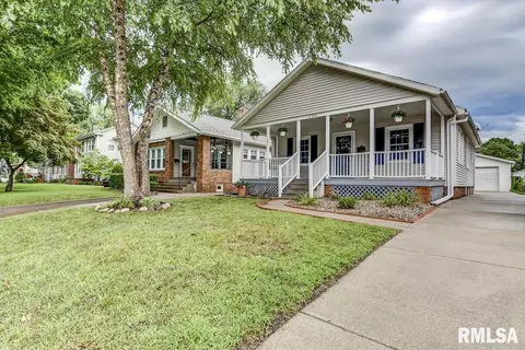 1732 S Walnut St, Springfield, IL 62704 photo 1
