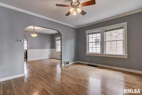 1732 S Walnut St, Springfield, IL 62704 photo 6