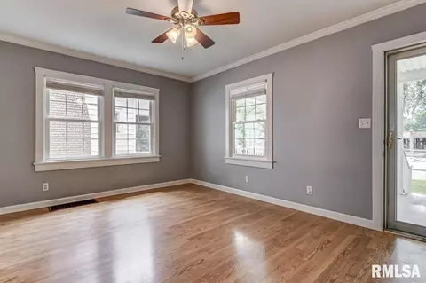 1732 S Walnut St, Springfield, IL 62704 photo 5